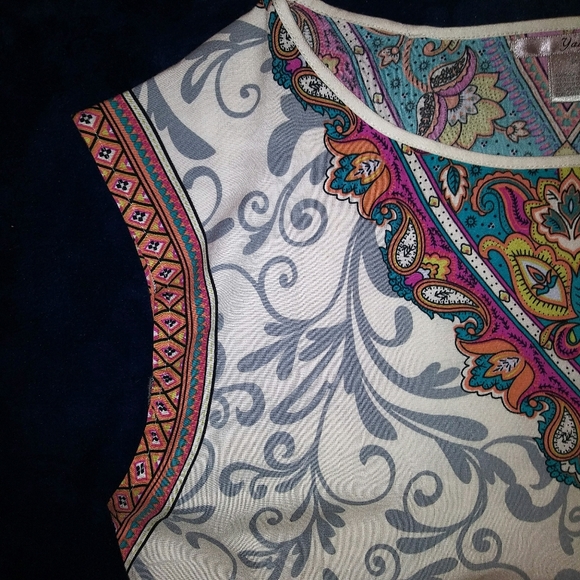 Yahada Silky Boho Paisley Tunic Dress - Picture 3 of 7